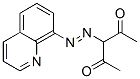 CAS 登录号：1456-56-0， 3-(8-喹啉基偶氮)-2,4-戊烷二酮