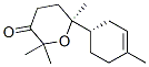 CAS 登录号：22567-38-0， [S-(R*,R*)]-二氢-2,2,6-三甲基-6-(4-甲基-3-环己烯-1-基)-2H-吡喃-3(4H)-酮