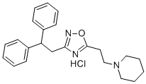 CAS 登录号：982-43-4， 1-[2-[3-(2,2-二苯基乙基)-1,2,4-恶二唑-5-基]乙基]哌啶单盐酸盐