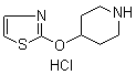 CAS 登录号：1185314-68-4, 4-(2-噻唑基氧基)哌啶盐酸盐